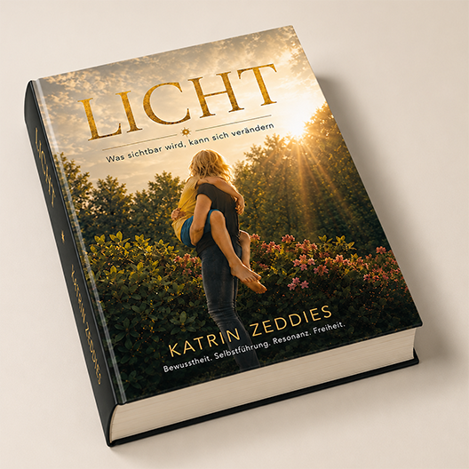 Ansicht vergrößern LICHT- das neue Buch von Katrin Zeddies, 382 Seiten, Paperback